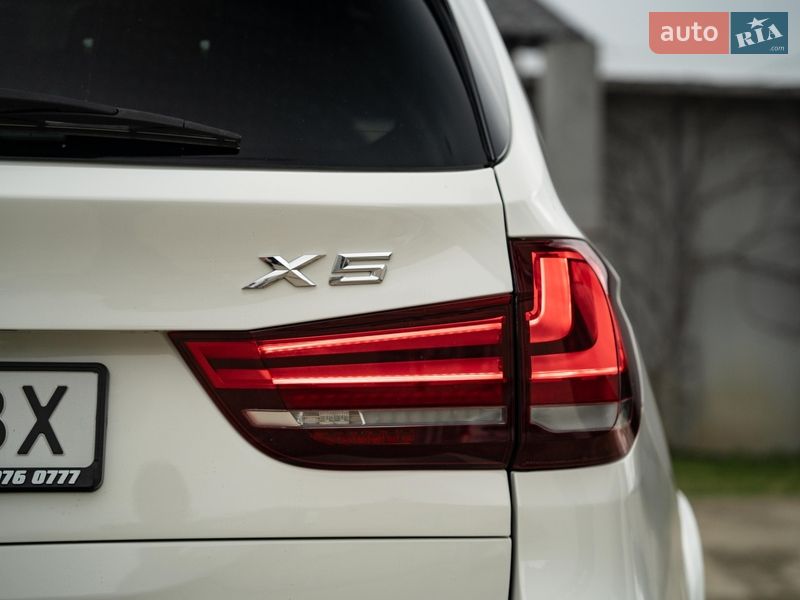 Внедорожник / Кроссовер BMW X5 2015 в Черновцах