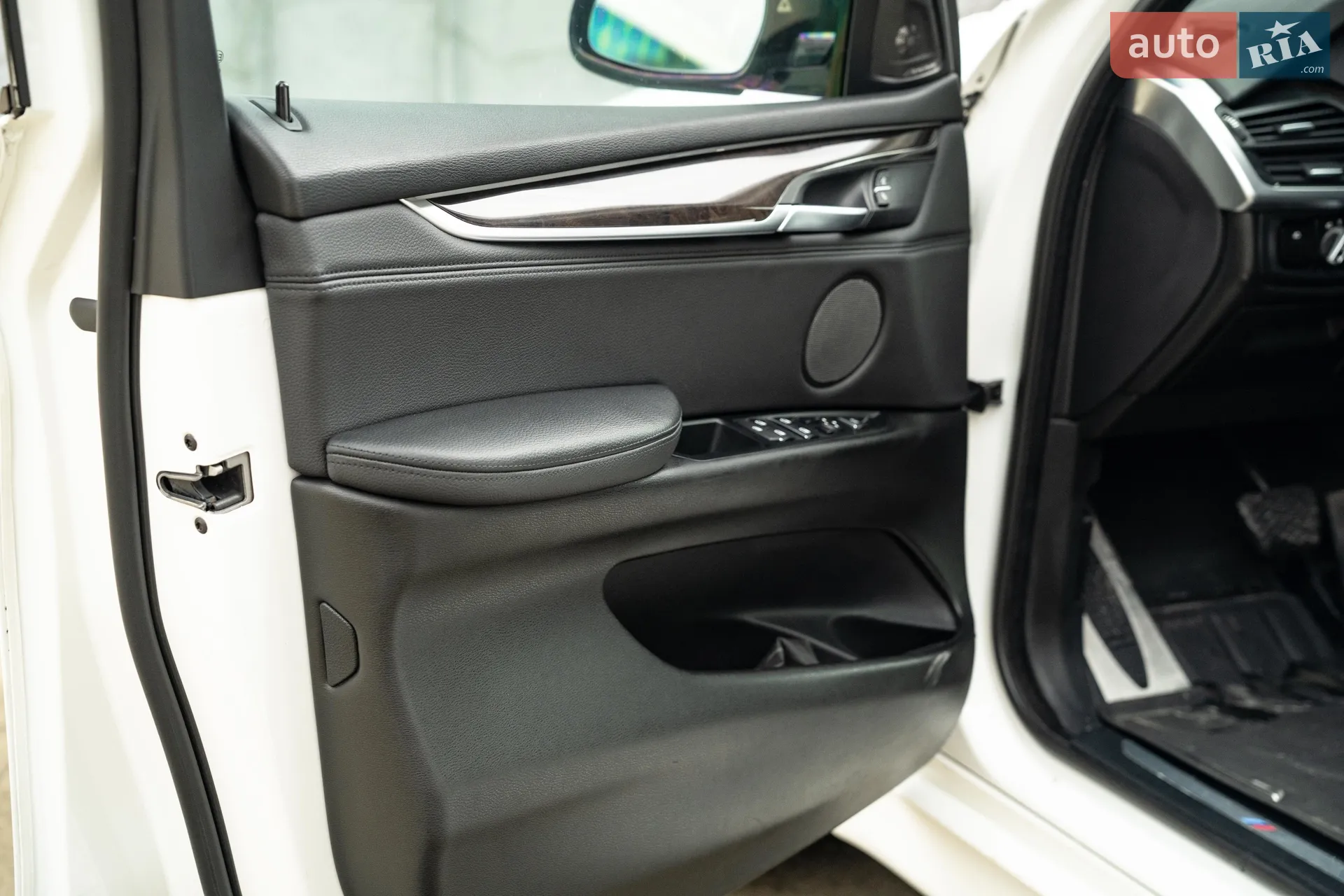 2015 BMW X5 - мініатюра 21