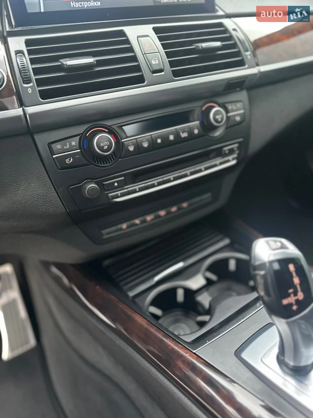 2011 BMW X5 - мініатюра 40