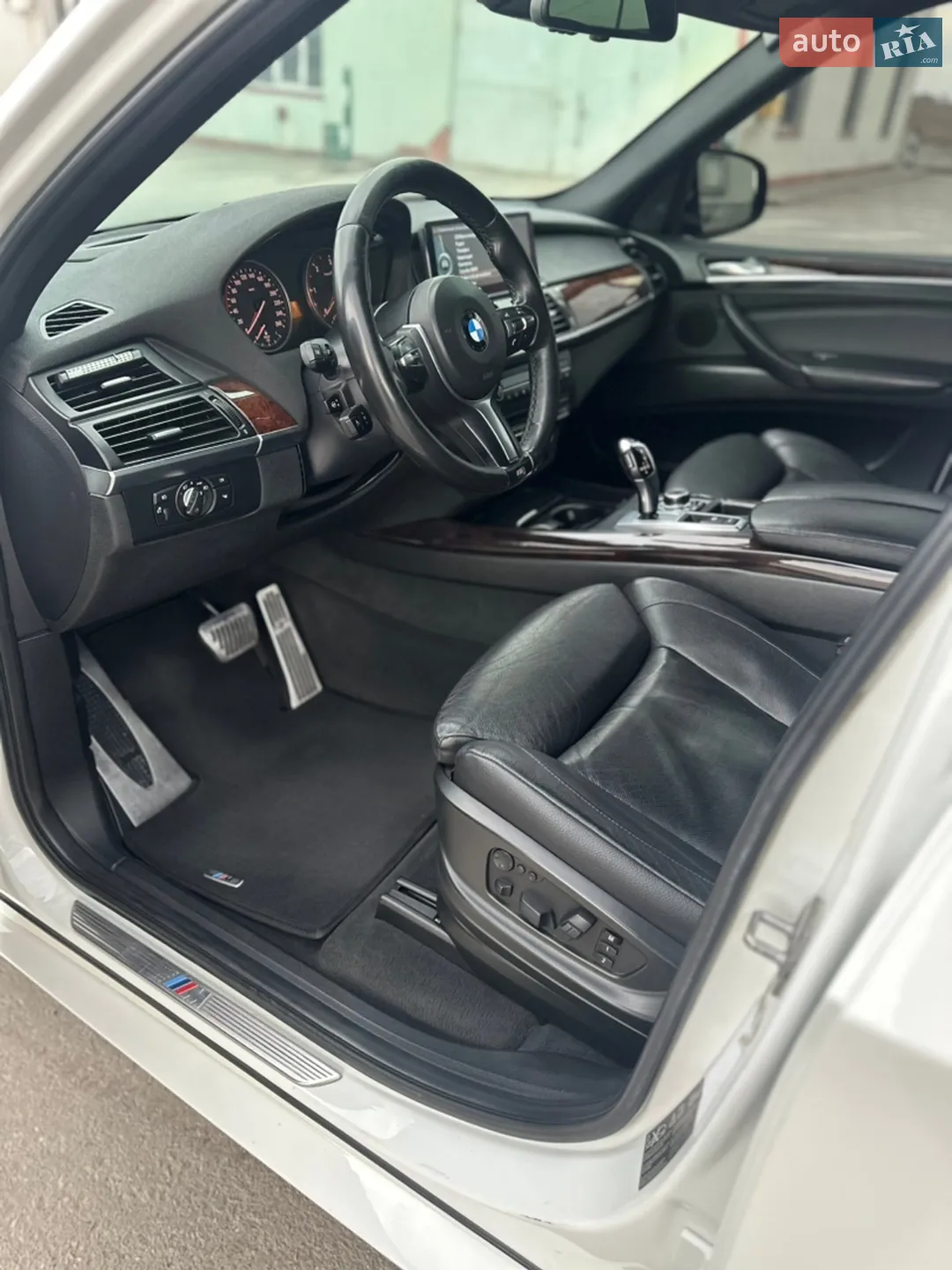 2011 BMW X5 - мініатюра 45