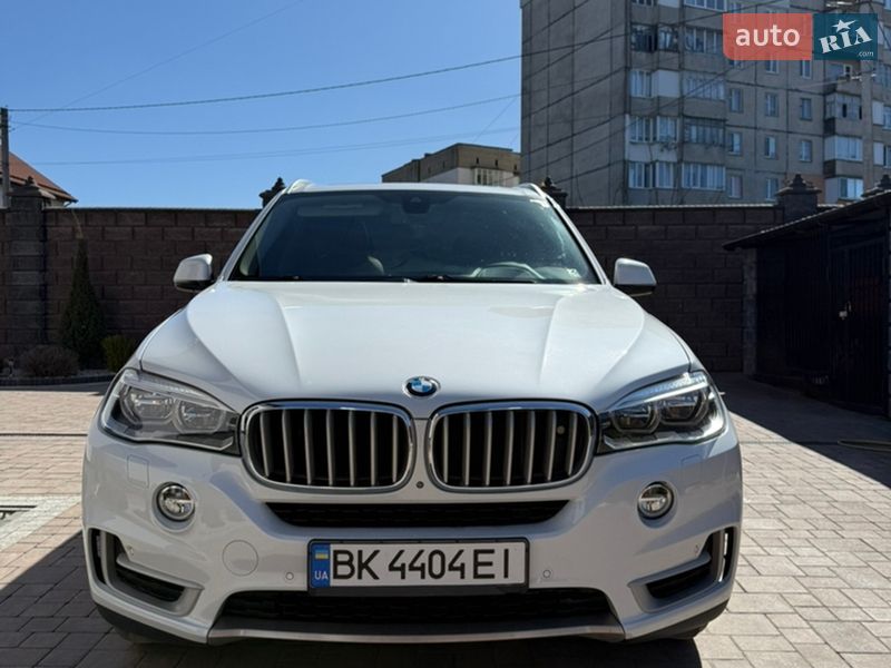 Внедорожник / Кроссовер BMW X5 2014 в Ровно