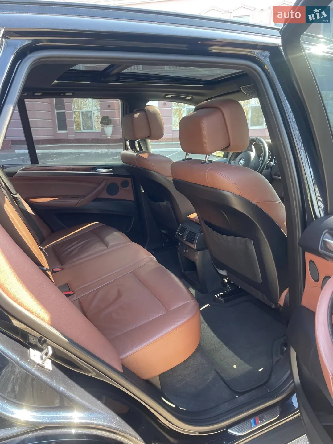 2010 BMW X5 - мініатюра 27