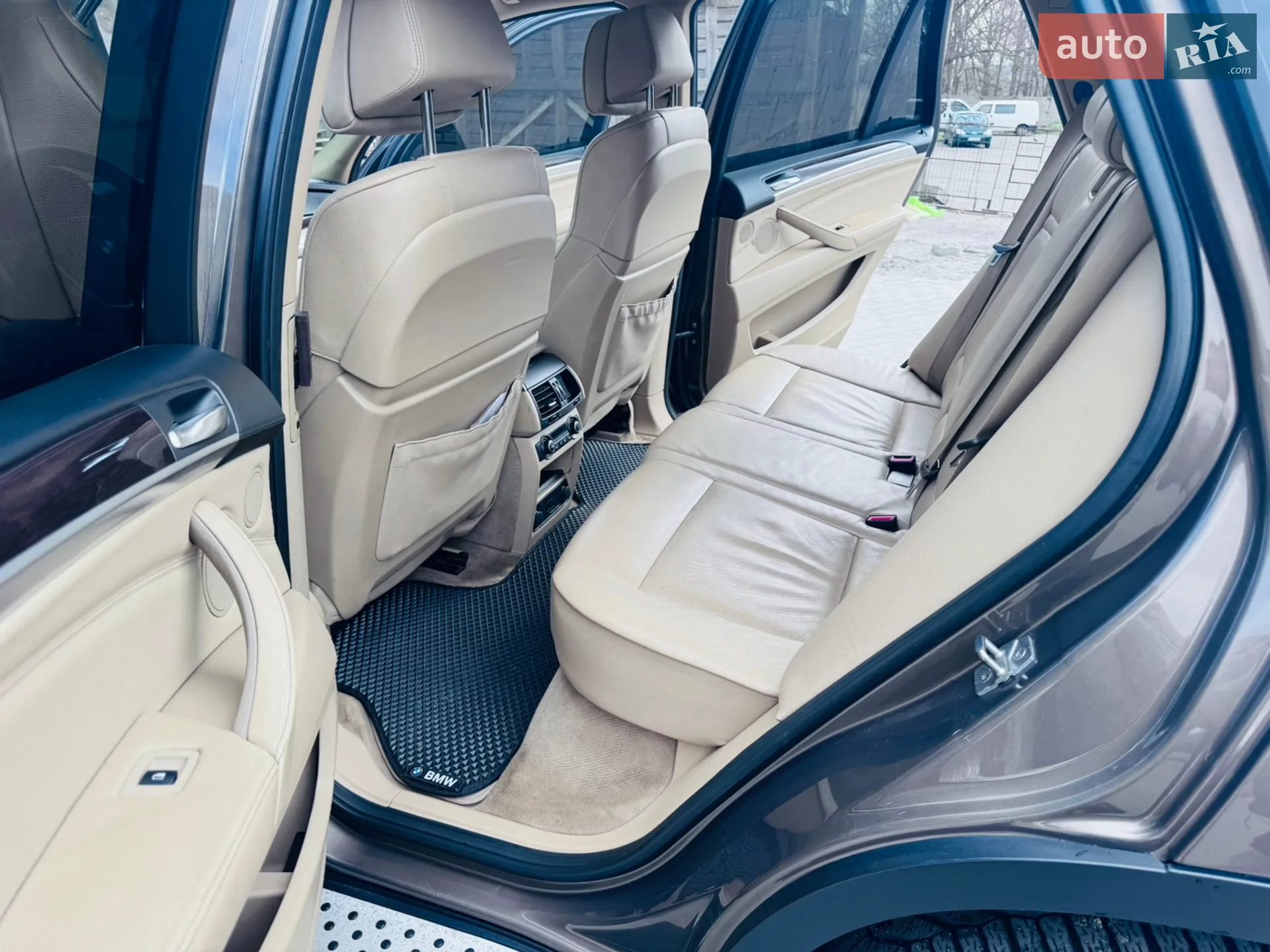 2011 BMW X5 - мініатюра 34