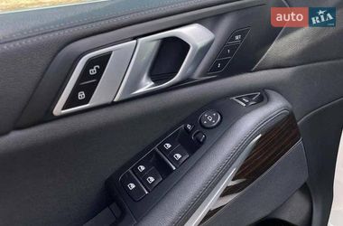 Внедорожник / Кроссовер BMW X5 2018 в Киеве