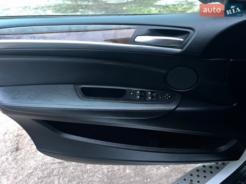 Позашляховик / Кросовер BMW X5 2008 в Кропивницькому