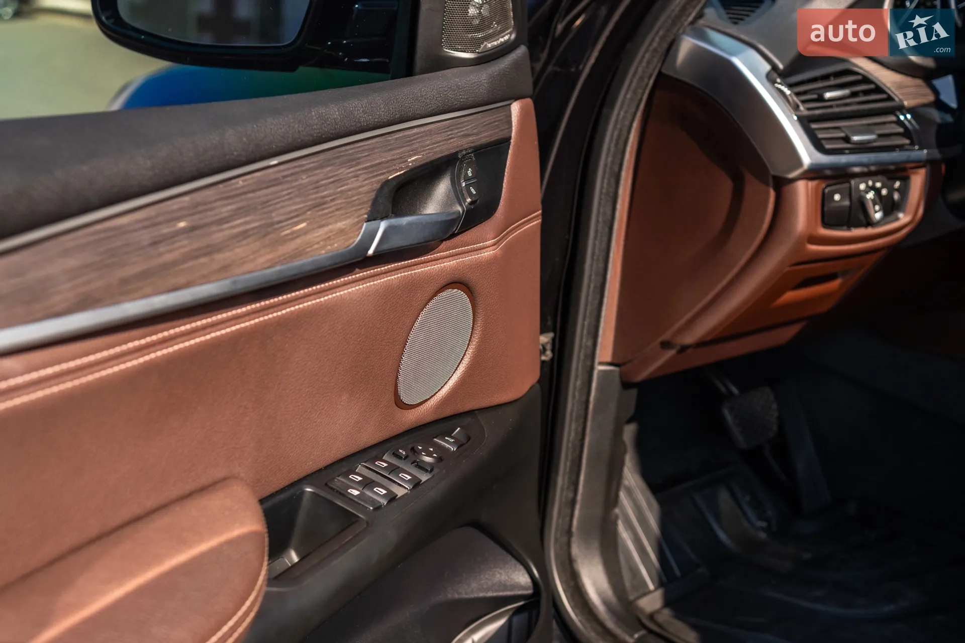2016 BMW X5 - мініатюра 24