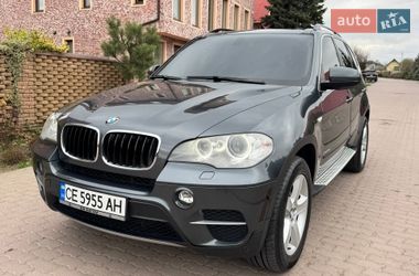 Внедорожник / Кроссовер BMW X5 2013 в Черновцах