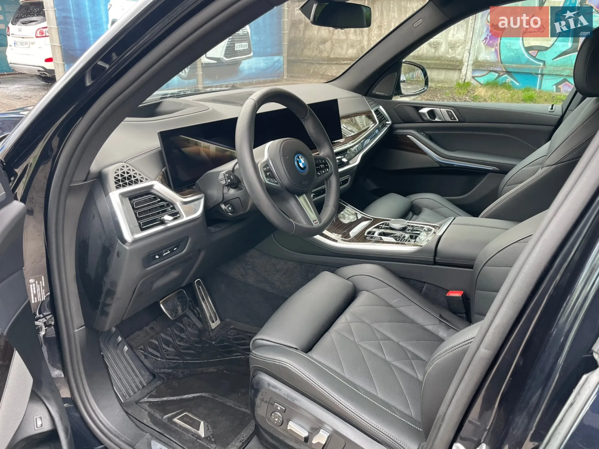 2025 BMW X5 - мініатюра 8