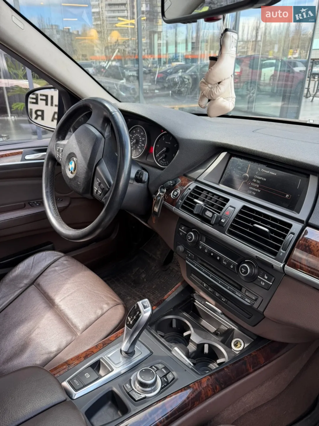 2010 BMW X5 - мініатюра 18