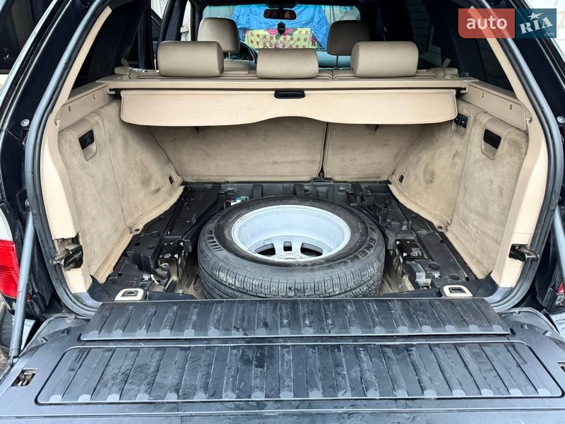 Позашляховик / Кросовер BMW X5 2005 в Павлограді