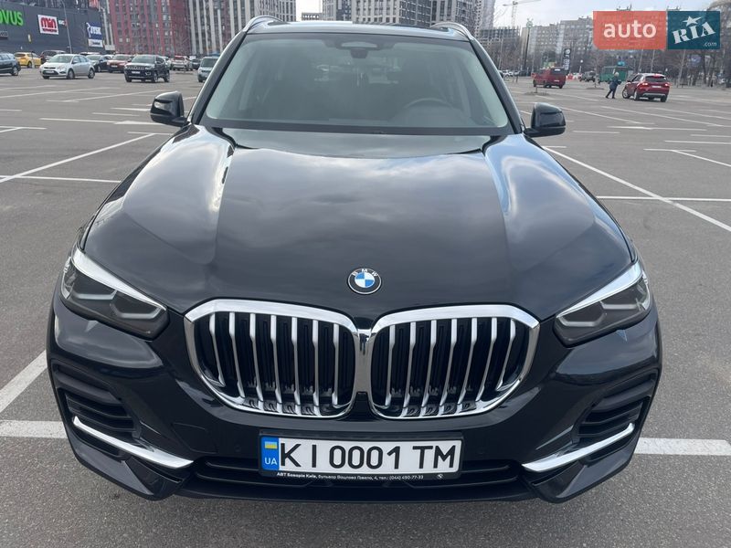 Внедорожник / Кроссовер BMW X5 2022 в Киеве