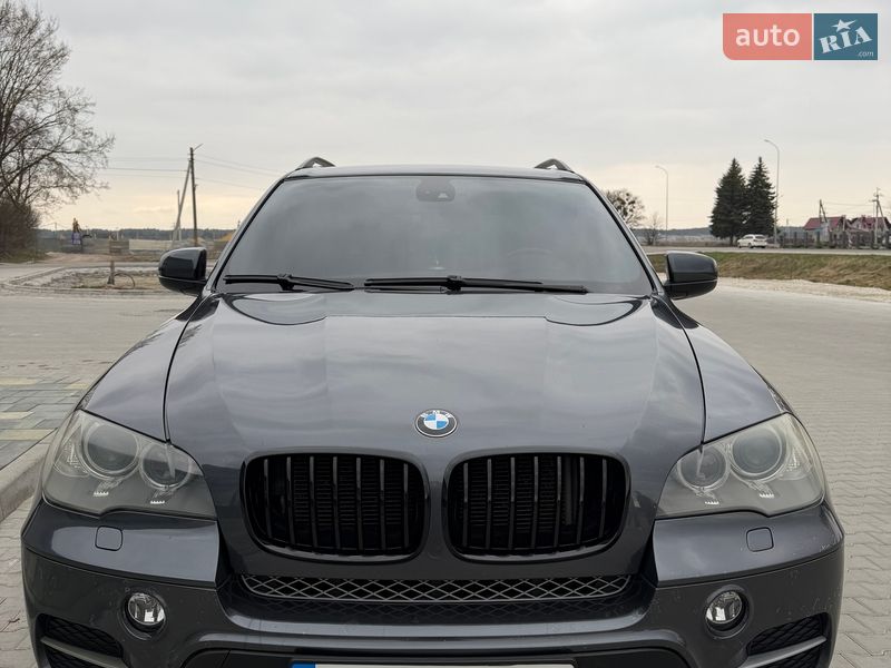 BMW X5 2011