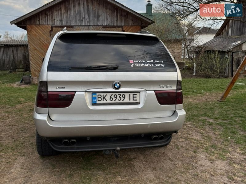 Внедорожник / Кроссовер BMW X5 2004 в Костополе