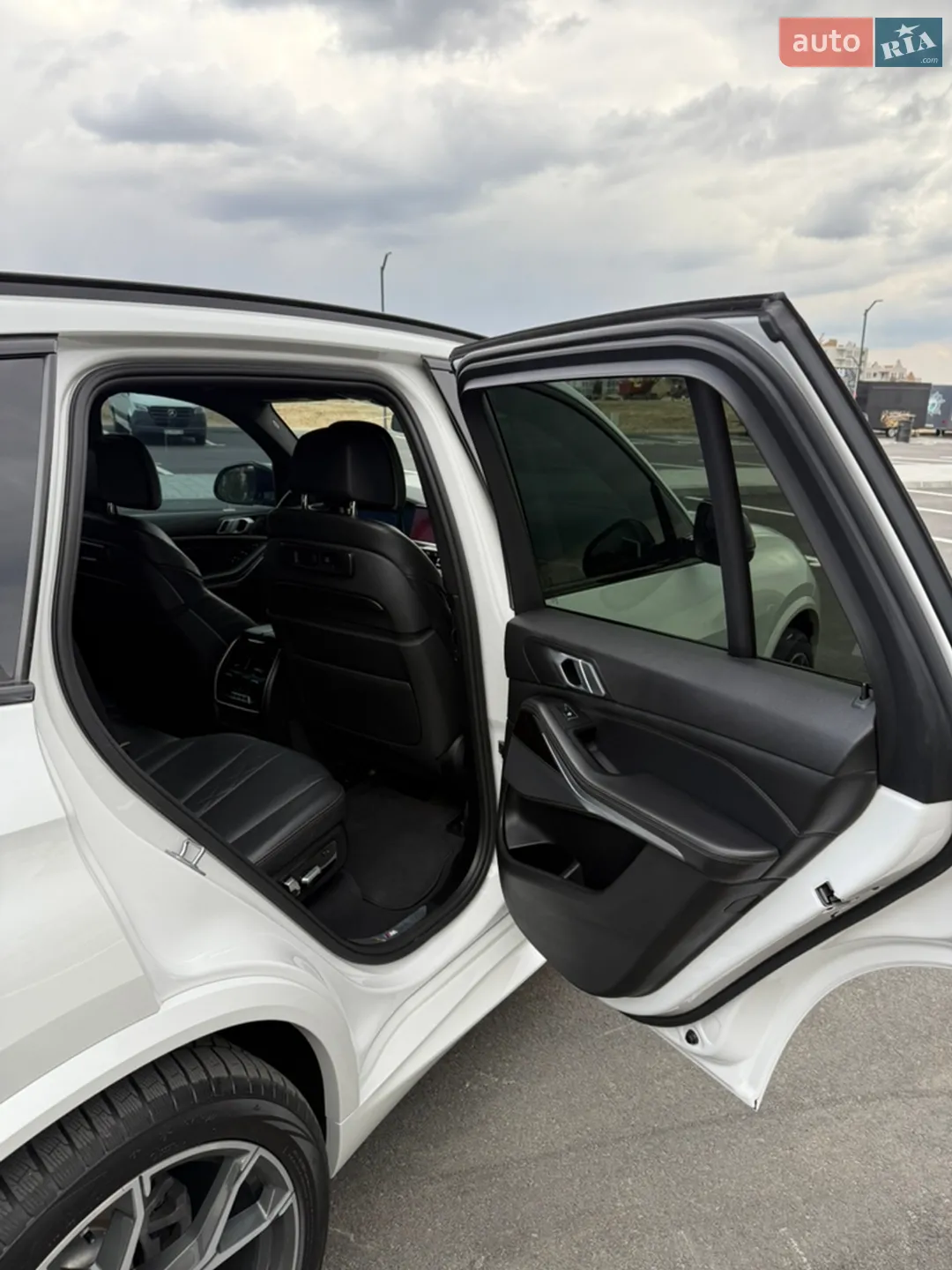 2019 BMW X5 - мініатюра 40