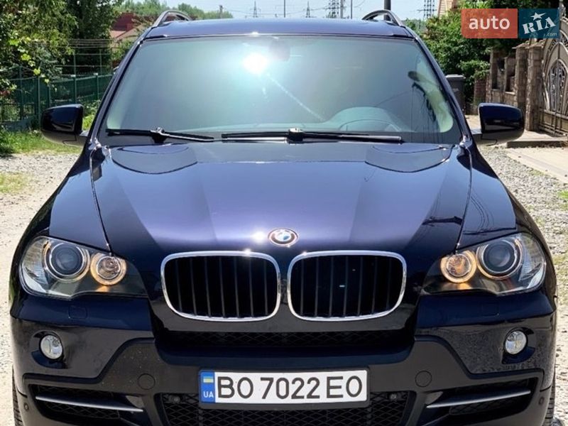 Внедорожник / Кроссовер BMW X5 2008 в Хоросткове