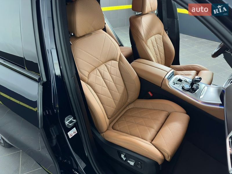 Внедорожник / Кроссовер BMW X5 2022 в Казатине