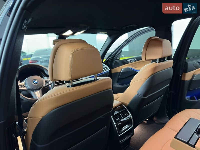 Внедорожник / Кроссовер BMW X5 2022 в Казатине