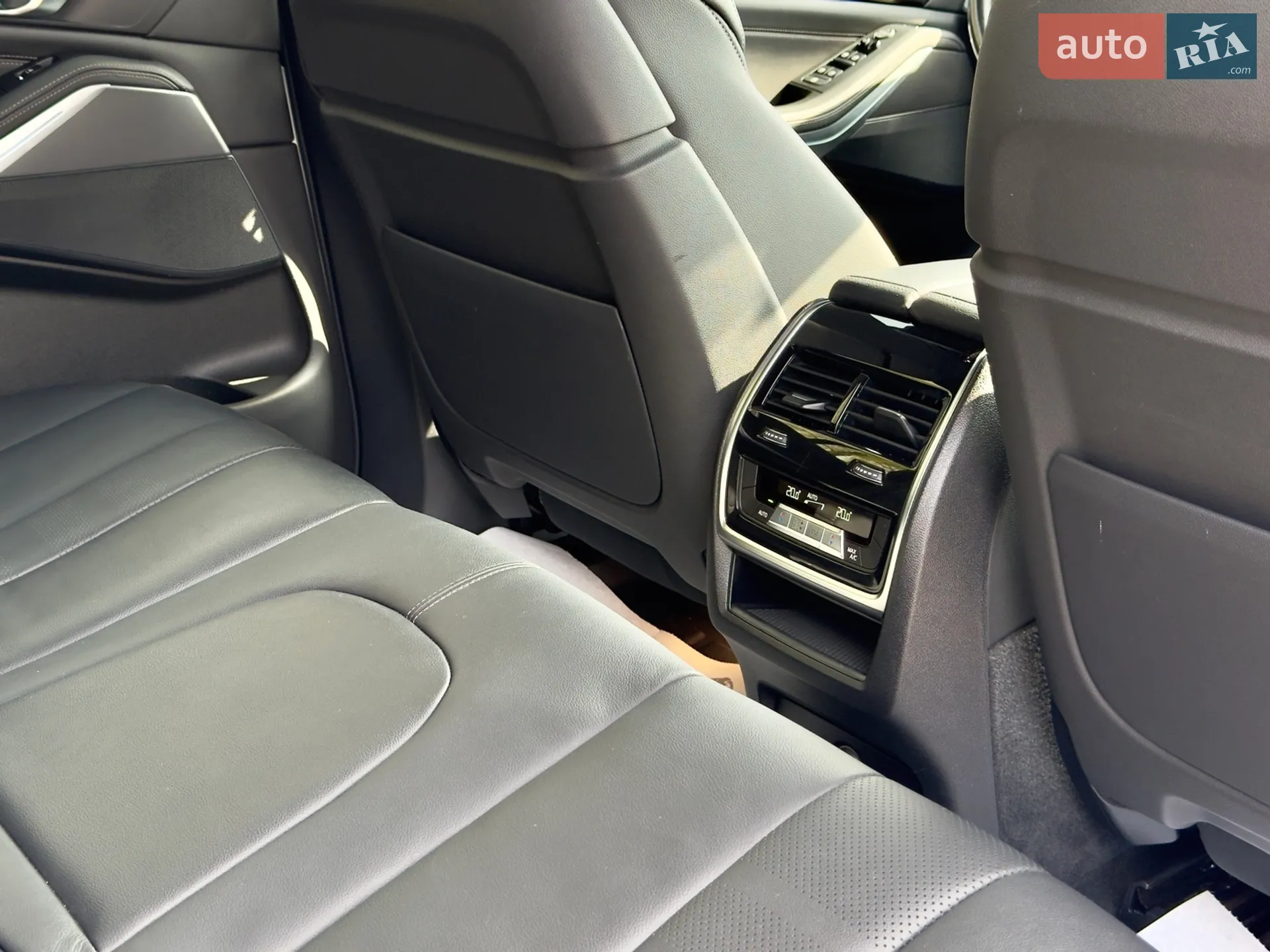 2021 BMW X5 - мініатюра 24