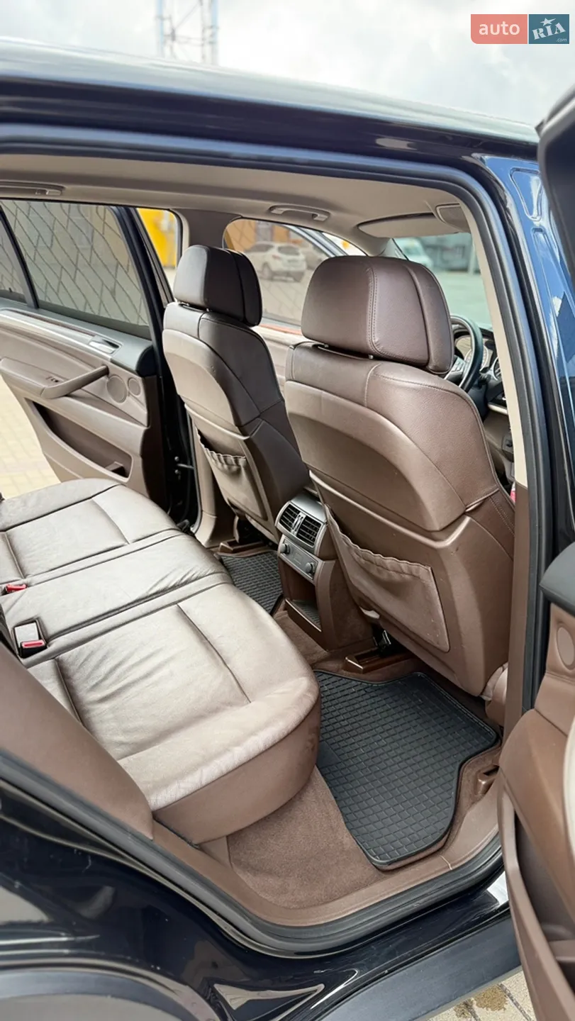 2011 BMW X5 - мініатюра 13