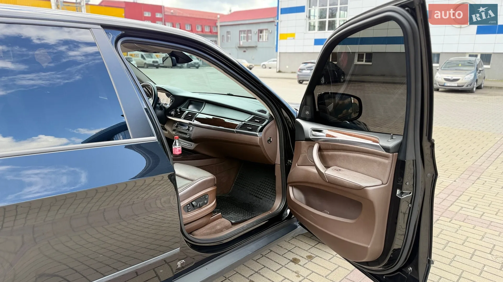 2011 BMW X5 - мініатюра 16