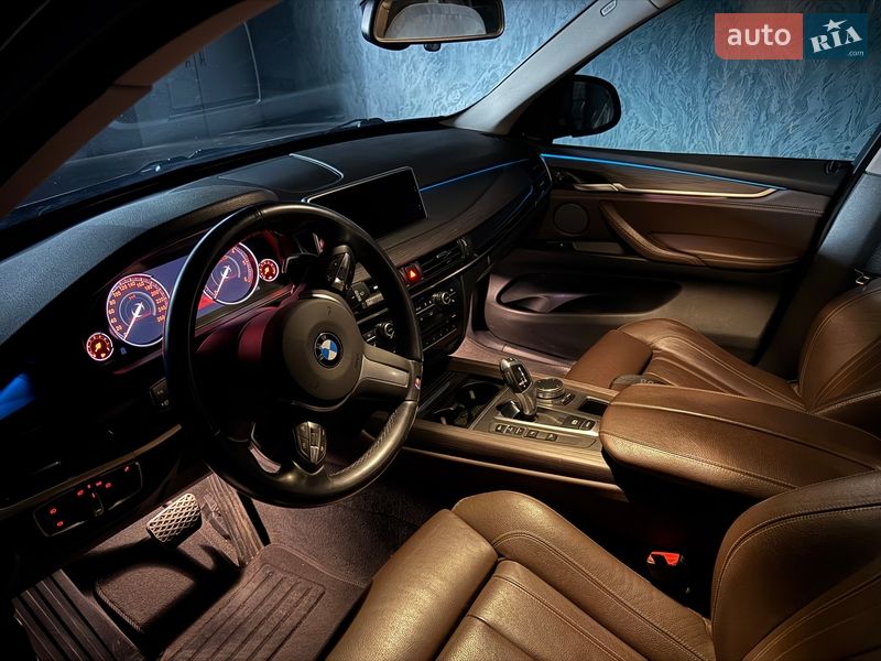 Внедорожник / Кроссовер BMW X5 2017 в Хмельницком