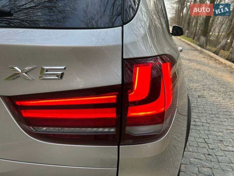 Позашляховик / Кросовер BMW X5 2014 в Чернівцях