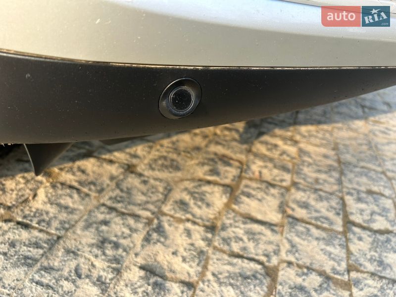 Позашляховик / Кросовер BMW X5 2014 в Чернівцях