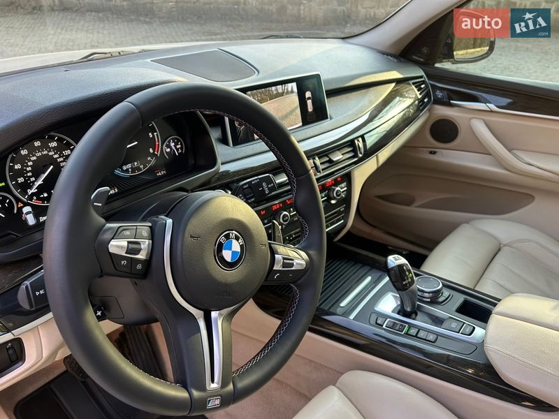 Позашляховик / Кросовер BMW X5 2014 в Чернівцях