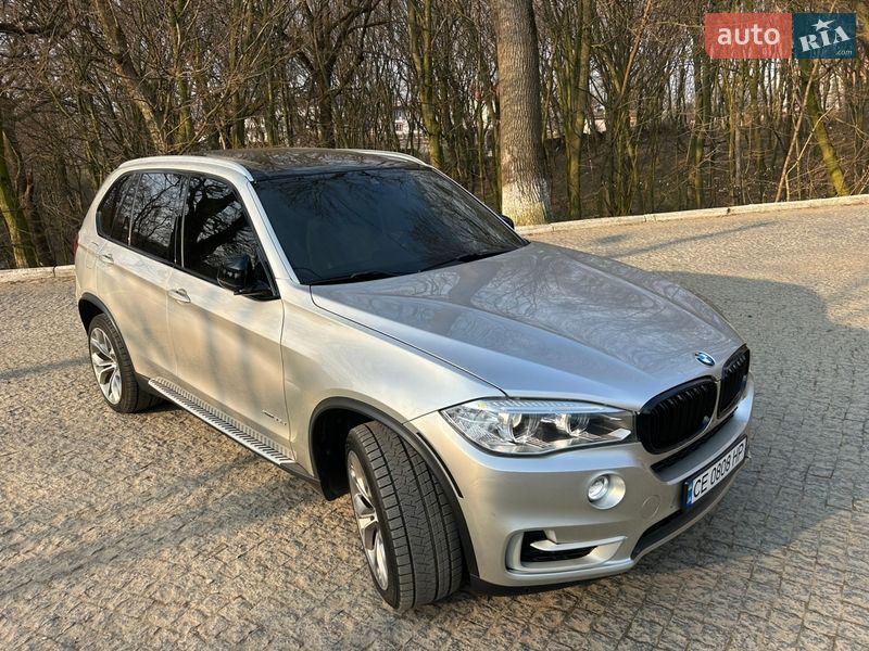 Позашляховик / Кросовер BMW X5 2014 в Чернівцях