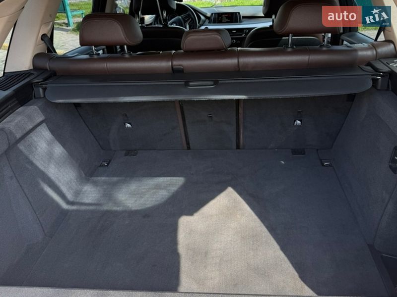 Позашляховик / Кросовер BMW X5 2015 в Одесі фото 5 Позашляховик / Кросовер BMW X5 2015 в Одесі