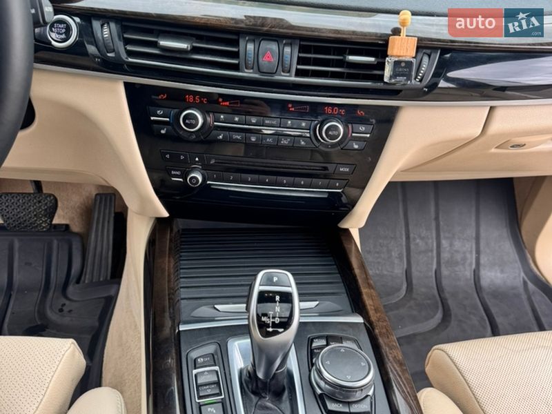 Позашляховик / Кросовер BMW X5 2015 в Яворові