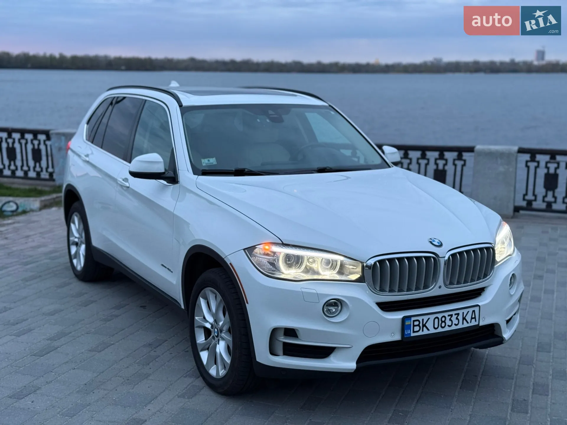 2015 BMW X5 - мініатюра 2