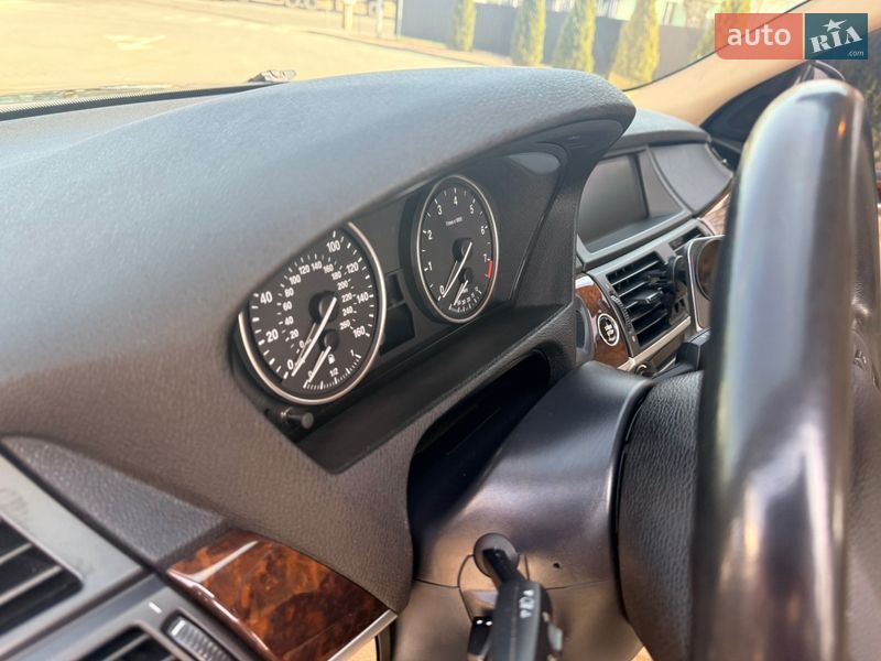 Позашляховик / Кросовер BMW X5 2012 в Одесі фото 29 Позашляховик / Кросовер BMW X5 2012 в Одесі