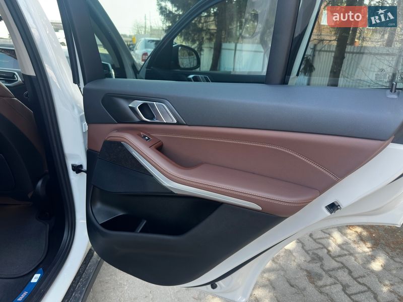 Внедорожник / Кроссовер BMW X5 2022 в Виннице