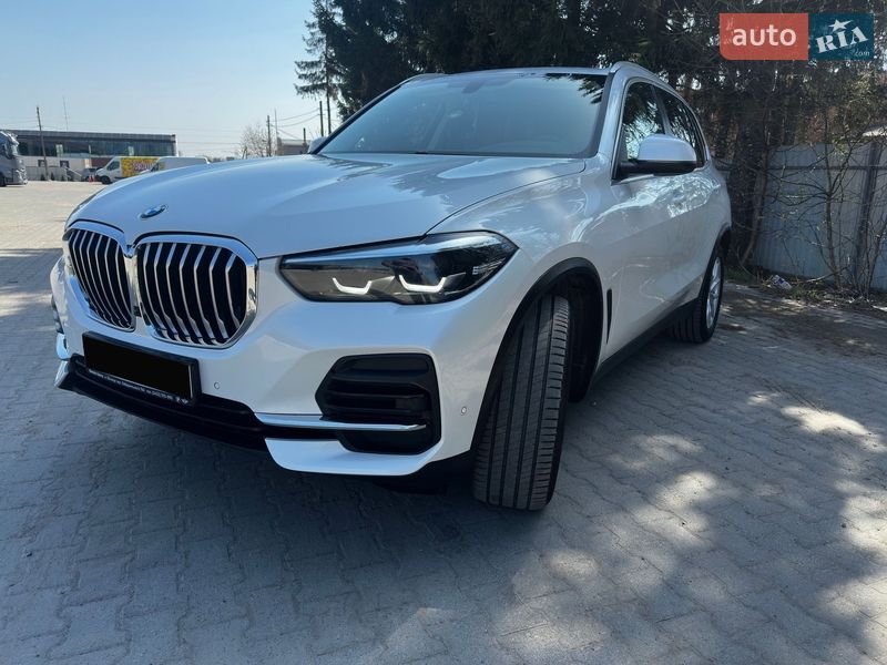 Внедорожник / Кроссовер BMW X5 2022 в Виннице