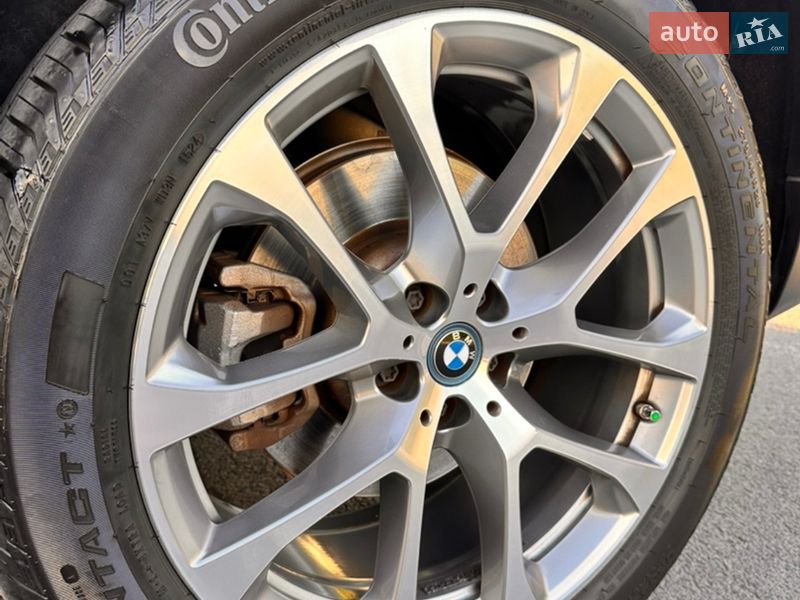 Позашляховик / Кросовер BMW X5 2022 в Дніпрі