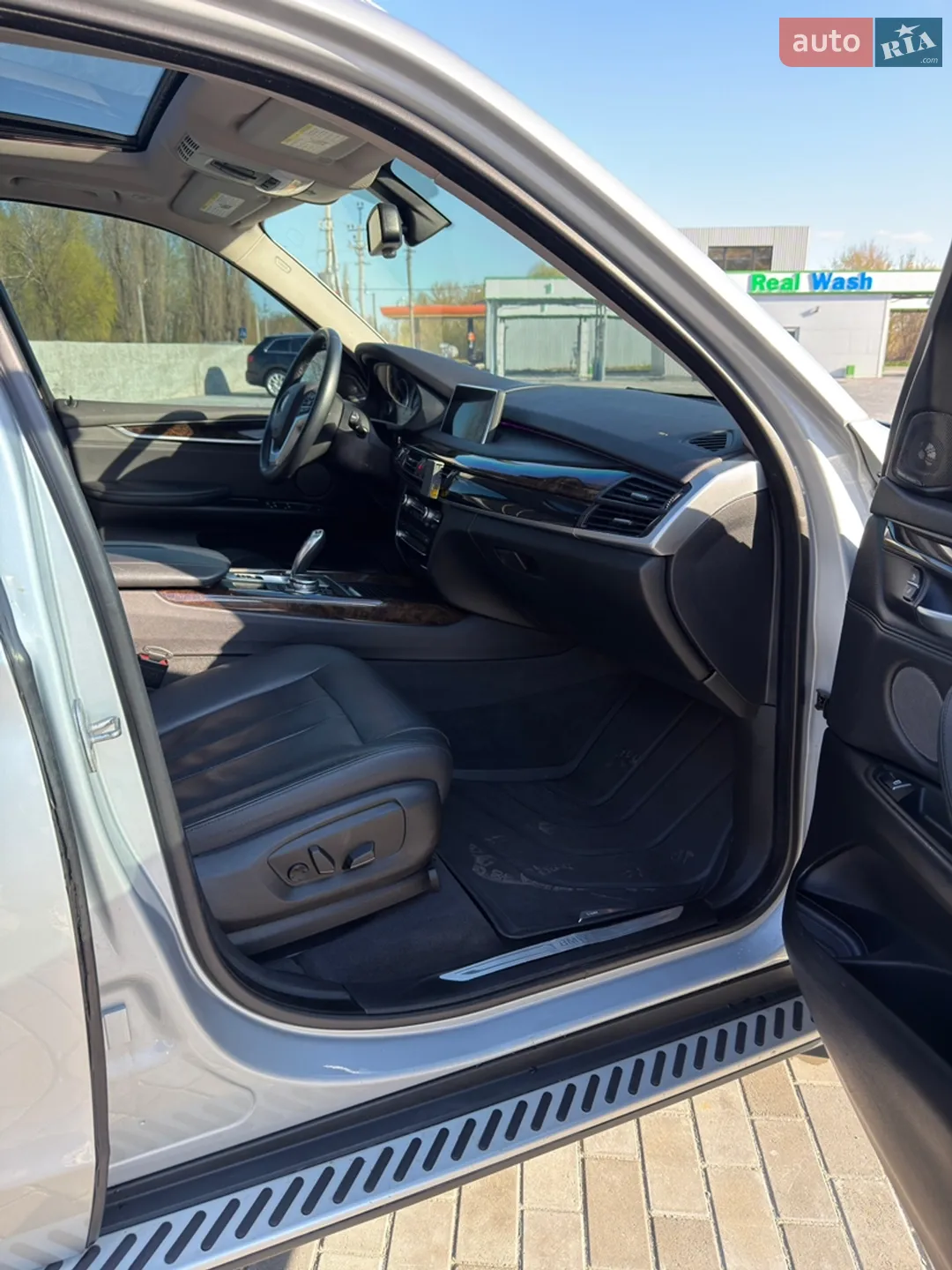 2015 BMW X5 - мініатюра 17