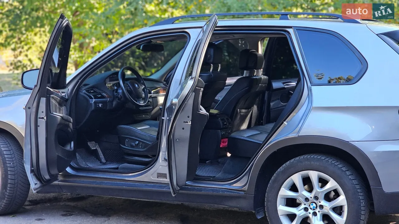 2010 BMW X5 - мініатюра 31
