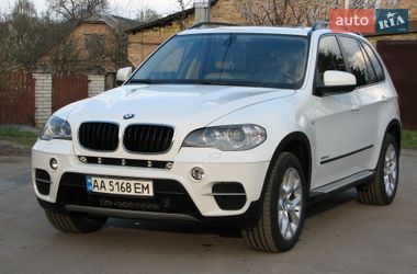 Внедорожник / Кроссовер BMW X5 2011 в Киеве