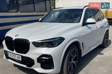 Внедорожник / Кроссовер BMW X5 2022 в Буче