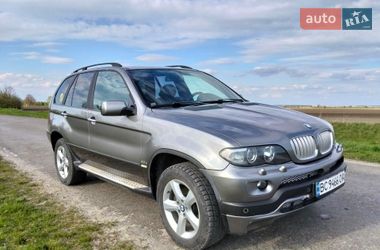 Позашляховик / Кросовер BMW X5 2004 в Львові