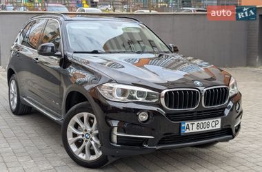 Позашляховик / Кросовер BMW X5 2015 в Івано-Франківську