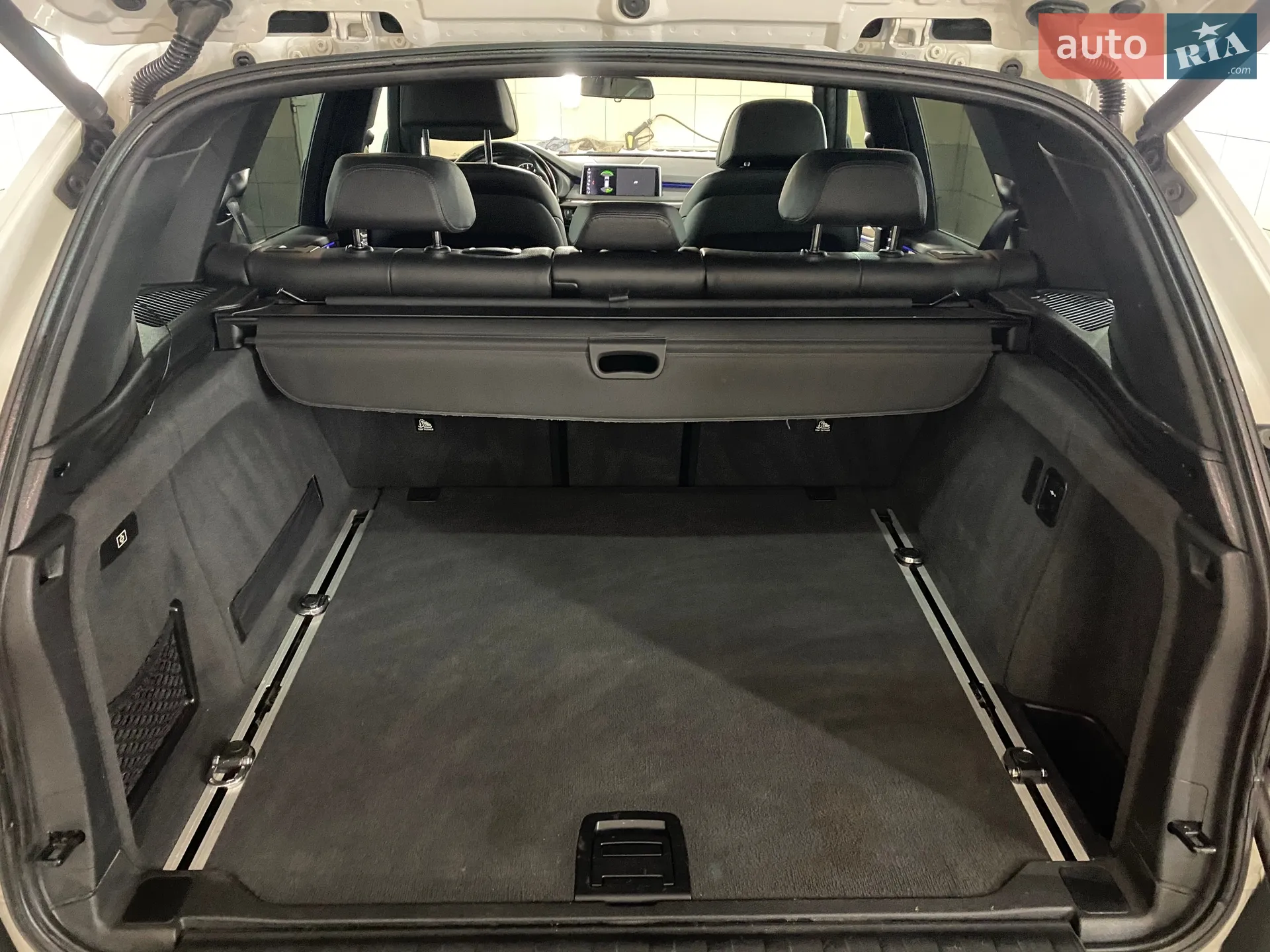 2017 BMW X5 - мініатюра 41