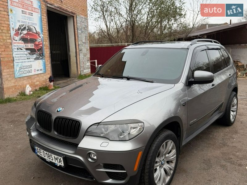 BMW X5 2011