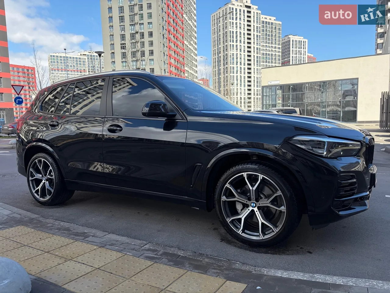 2021 BMW X5 - мініатюра 194