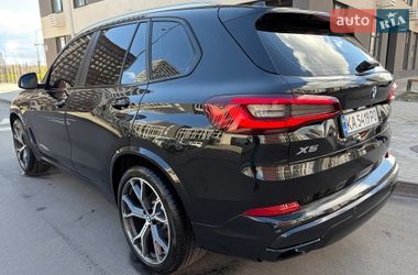 Внедорожник / Кроссовер BMW X5 2022 в Киеве