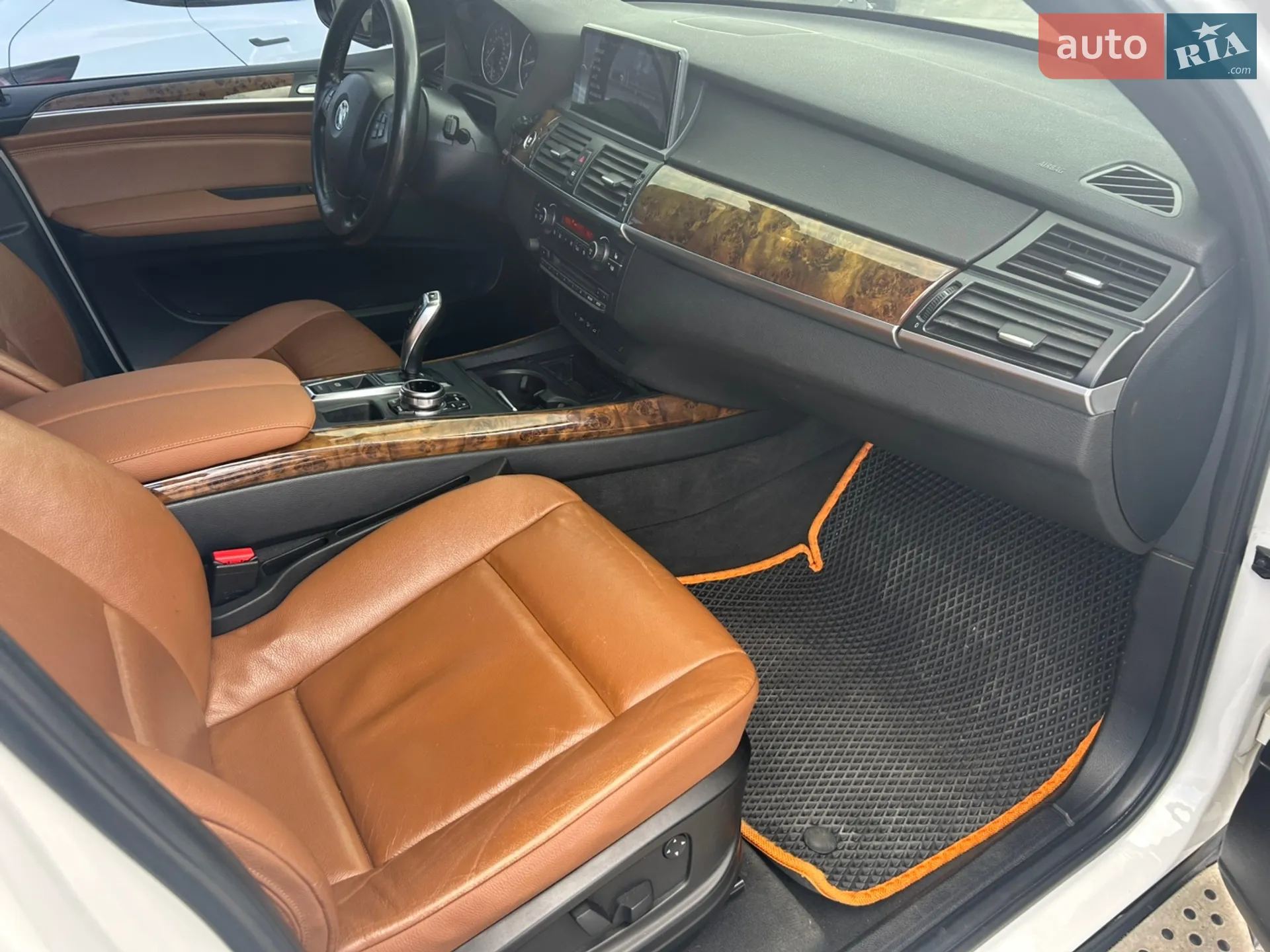 2010 BMW X5 - мініатюра 32