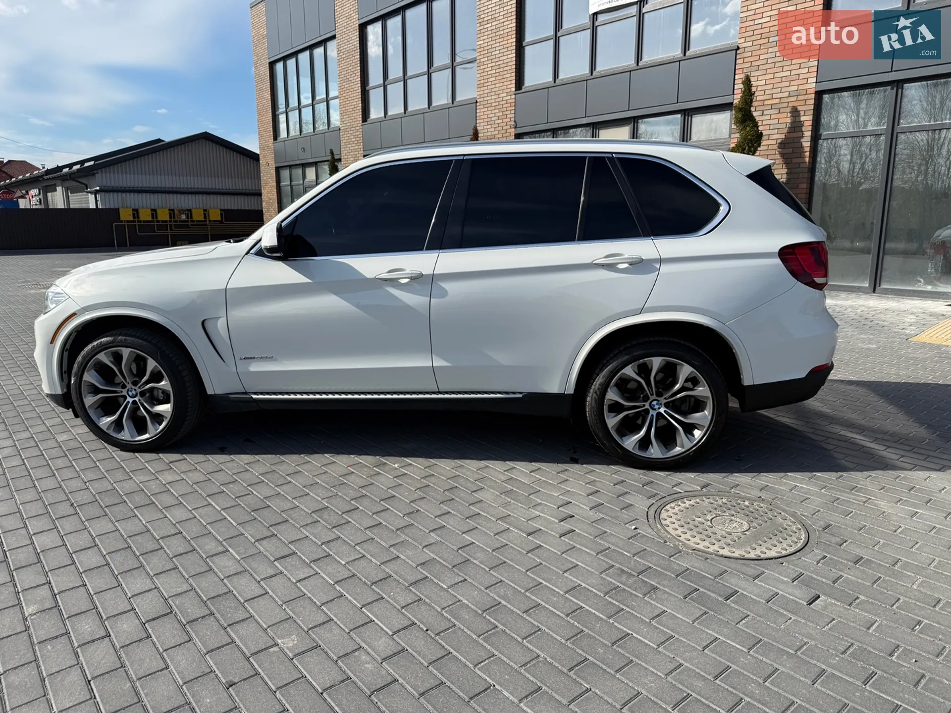 2017 BMW X5 - мініатюра 12