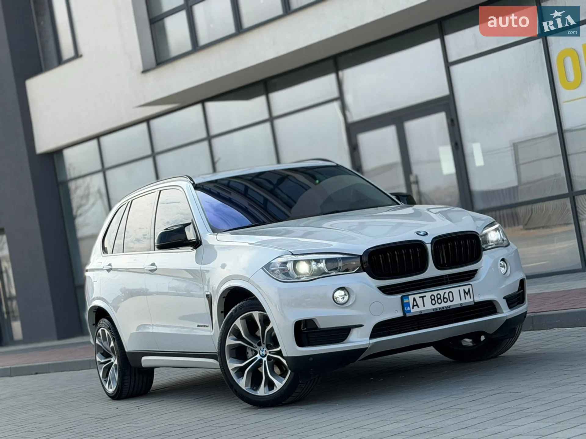 2014 BMW X5 - мініатюра 2