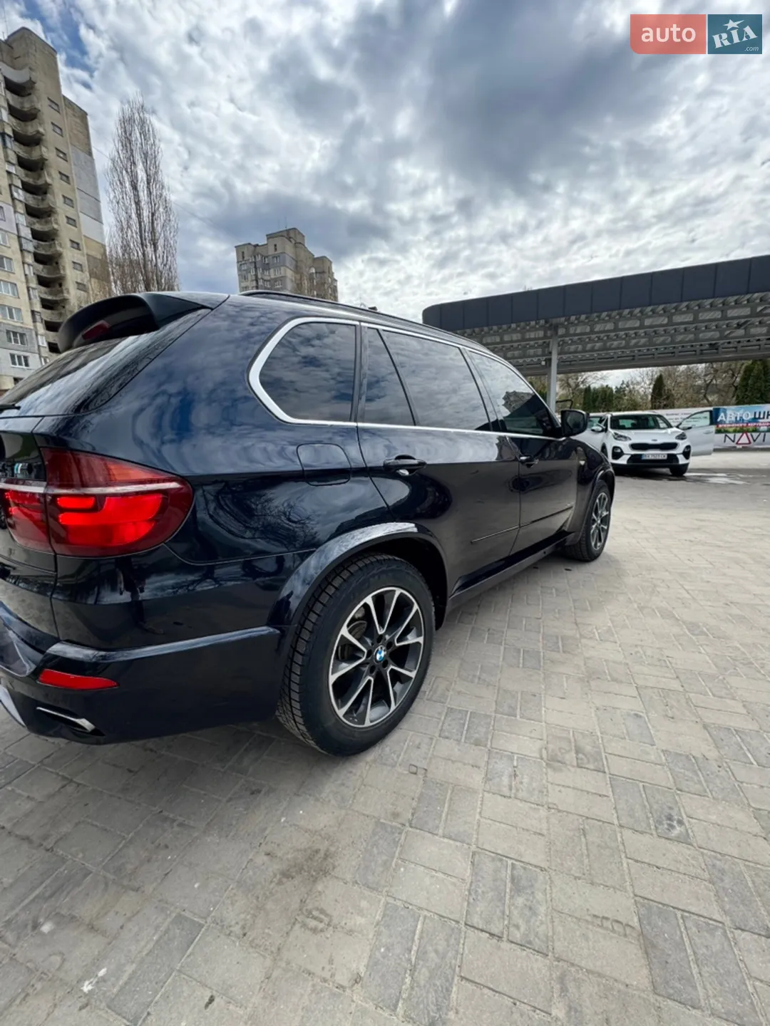 2010 BMW X5 - мініатюра 3